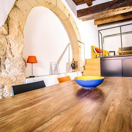 Scuderie Reali - Loft In Castello, Old Town Apartment กาญารี ภายนอก รูปภาพ