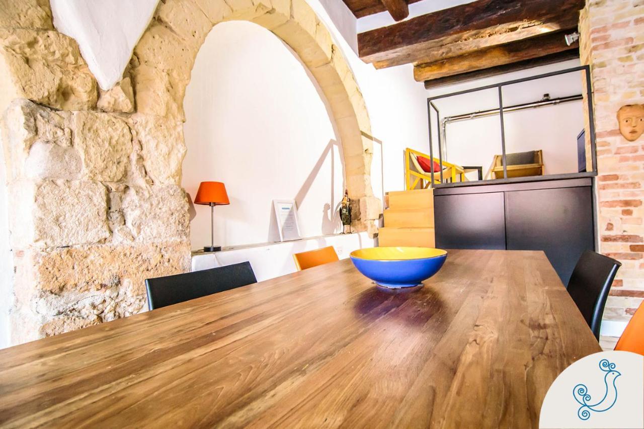 Scuderie Reali - Loft In Castello, Old Town Apartment กาญารี ภายนอก รูปภาพ